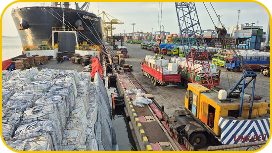 Daylight sea port crane terminal